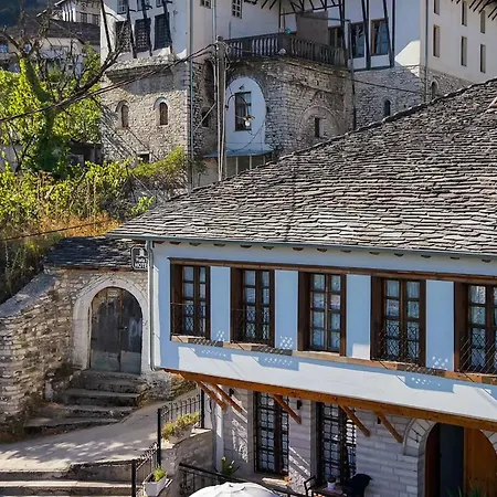 Porta7 Hotel Gjirokastër