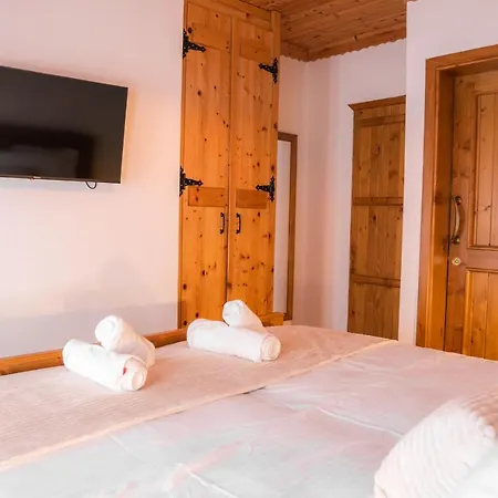 Porta7 Hotel Gjirokaster