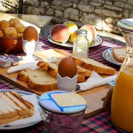 Porta7 Hotel Gjirokastër