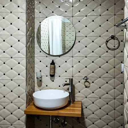 Porta7 Hotel Gjirokastër